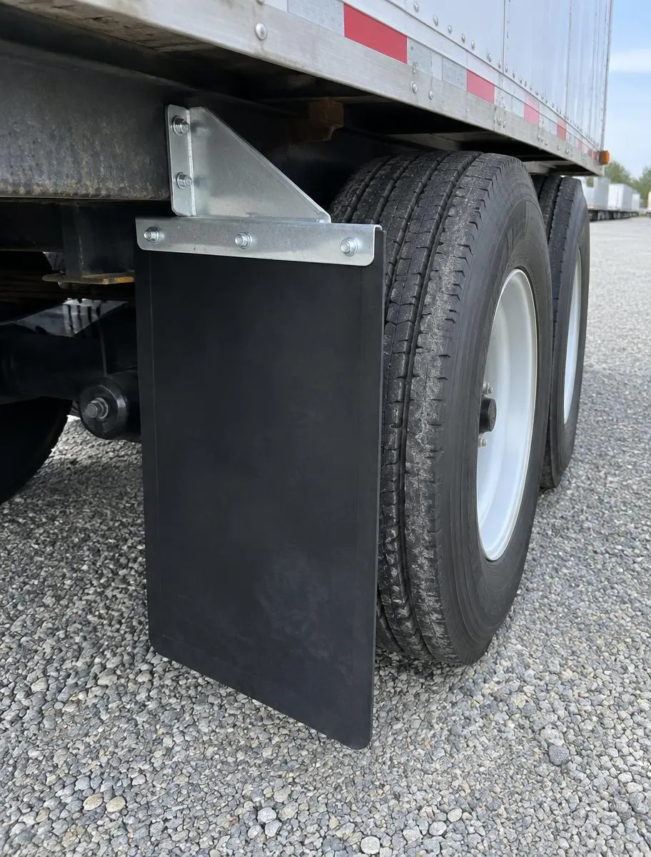 New mudflap and metal bracket installed